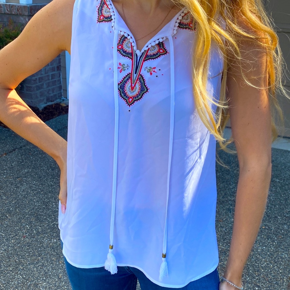 Embroiled Blouse Split Top with Bead Strings in size Small